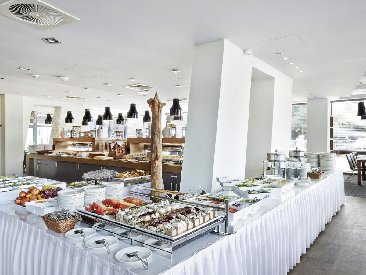 Vacationclub - Olympic Park Apartament B601 Kolobrzeg Ngoại thất bức ảnh